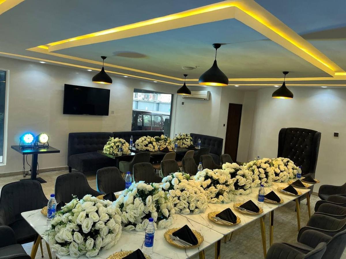 His Dulce Apartments Lagos Ngoại thất bức ảnh